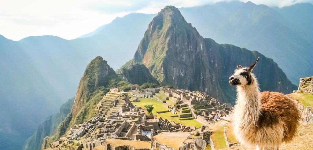 มาชูปิกชู ประเทศเปรู  1 ใน 10 อันดับ สถานที่ท่องเที่ยวยอดนิยม 2025 